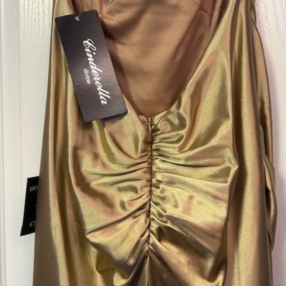 {Ladivine} Cinderella Divine Gold Fitted Satin Dress -S- NWT - Picture 7 of 13